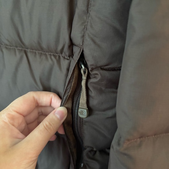 vintage 2000s north face chocolate brown oversize puffer jacket with pockets🤎 - Picture 5 of 8